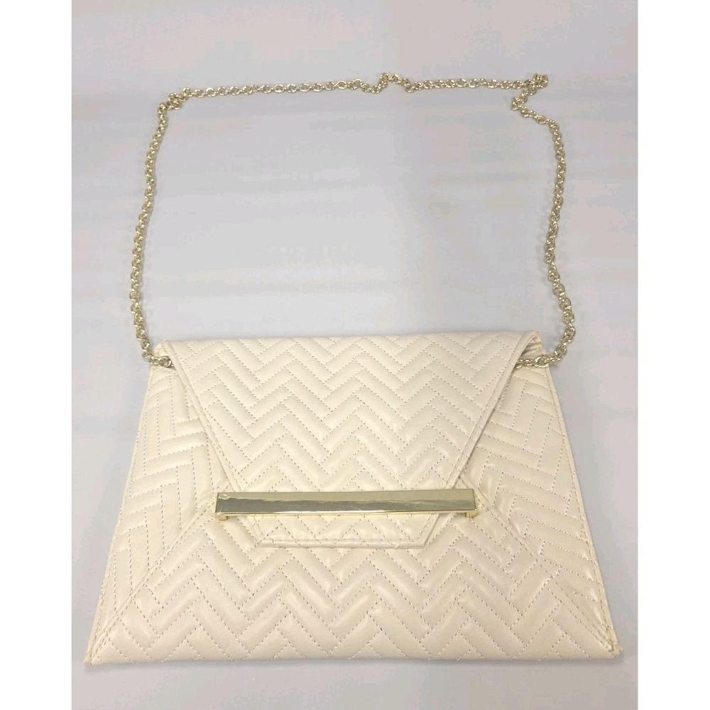 Mossimo Faux Leather Quilted Clutch with Removable‎ Chain